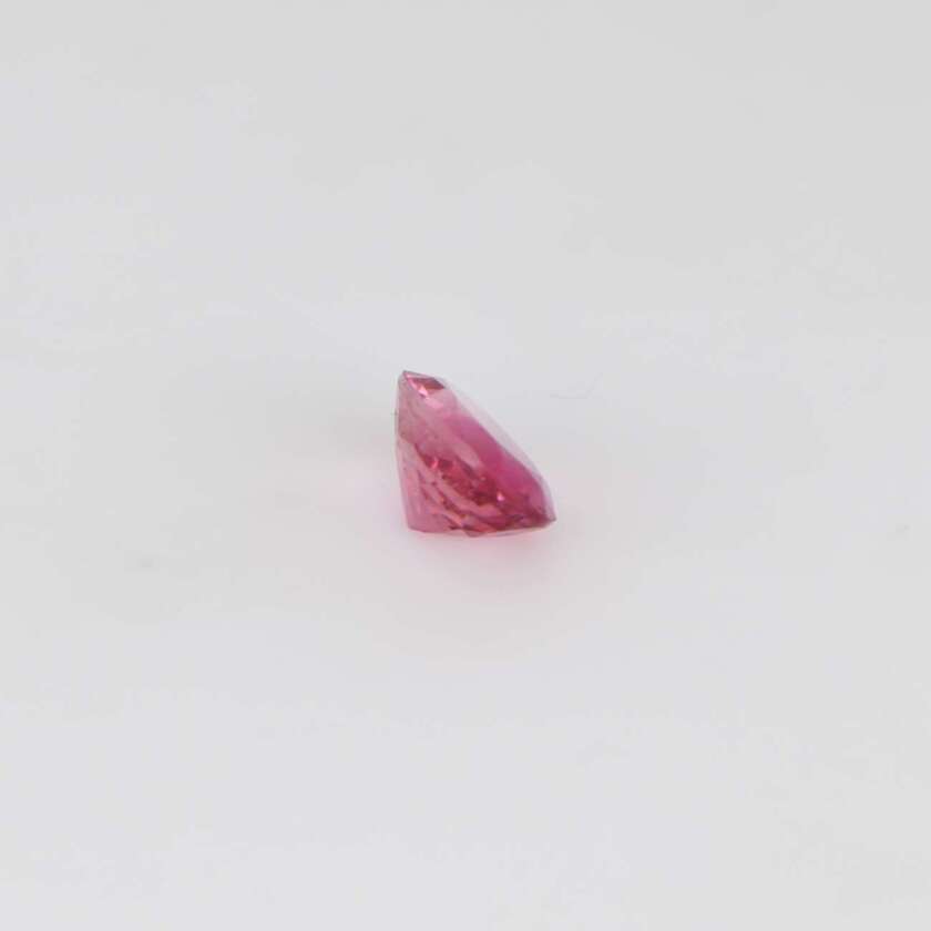 Tormalina Naturale Rubellite Taglio Ovale ct 1.62 ref. TRO162EM - immagine 3
