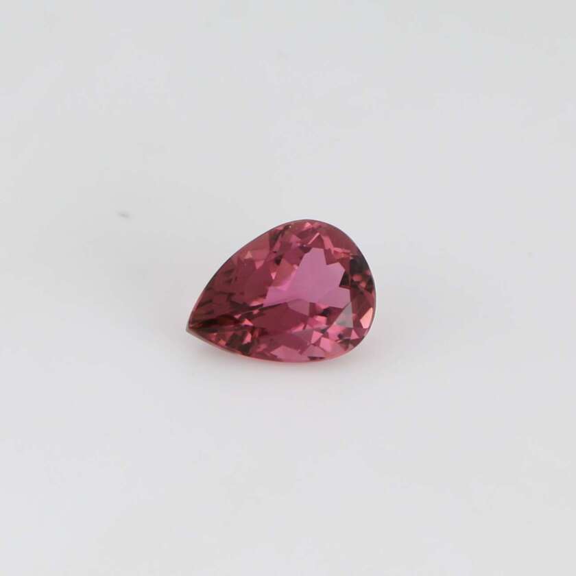 Tormalina Naturale Rubellite Taglio Goccia ct 2.82 ref. TRG282EM