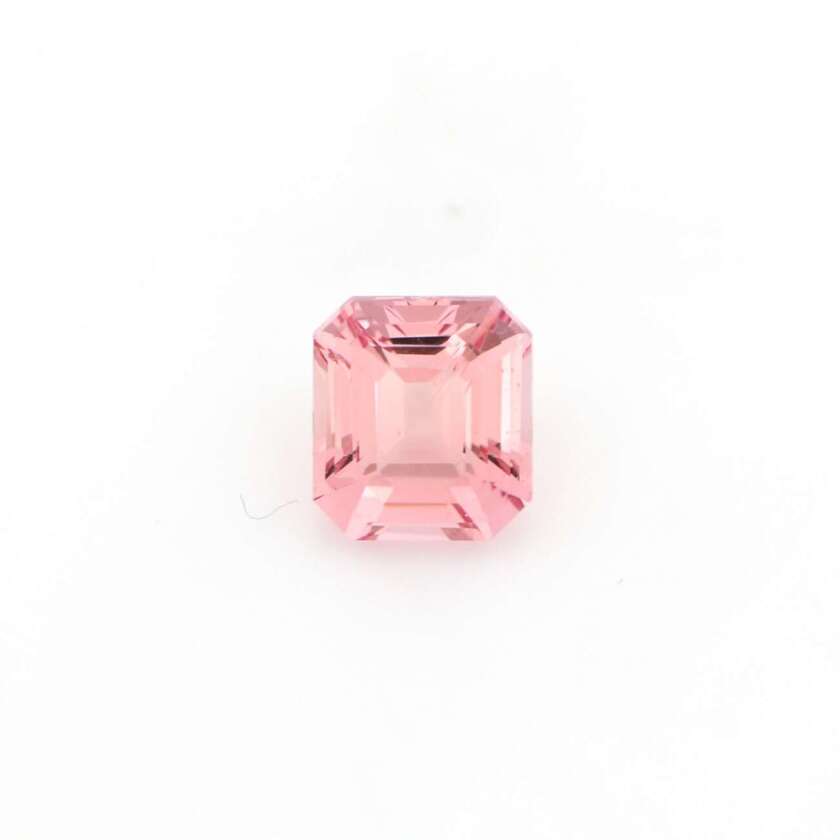 Morganite Naturale Taglio Rettangolo ct 3.52 ref. BMR352EM