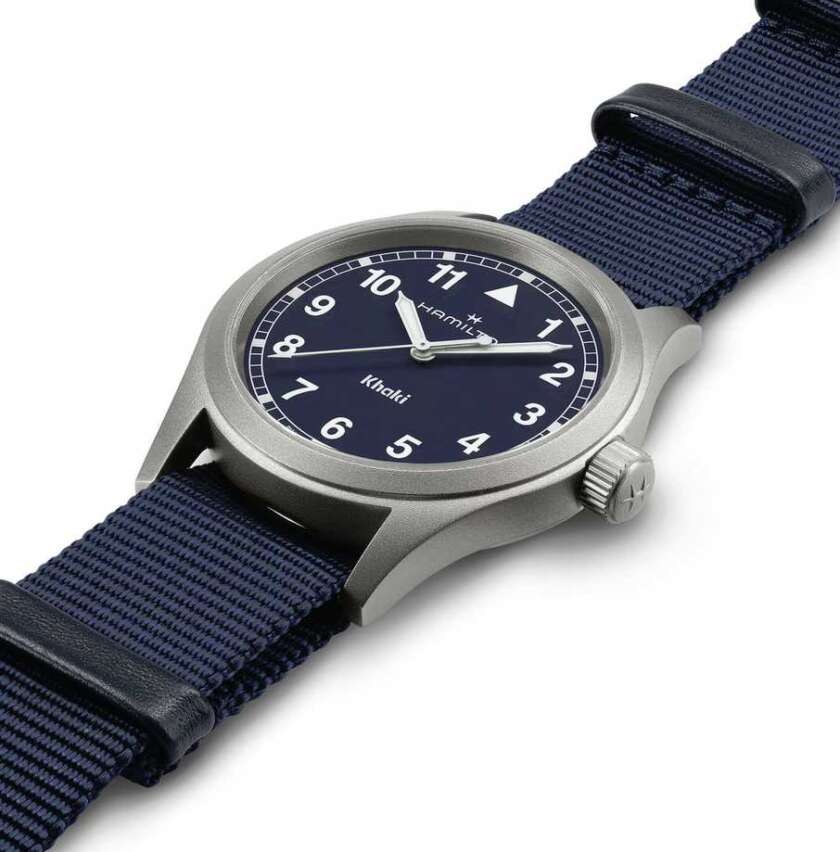 Orologio Hamilton Khaki Field Quartz 38mm H69401940 - immagine 2