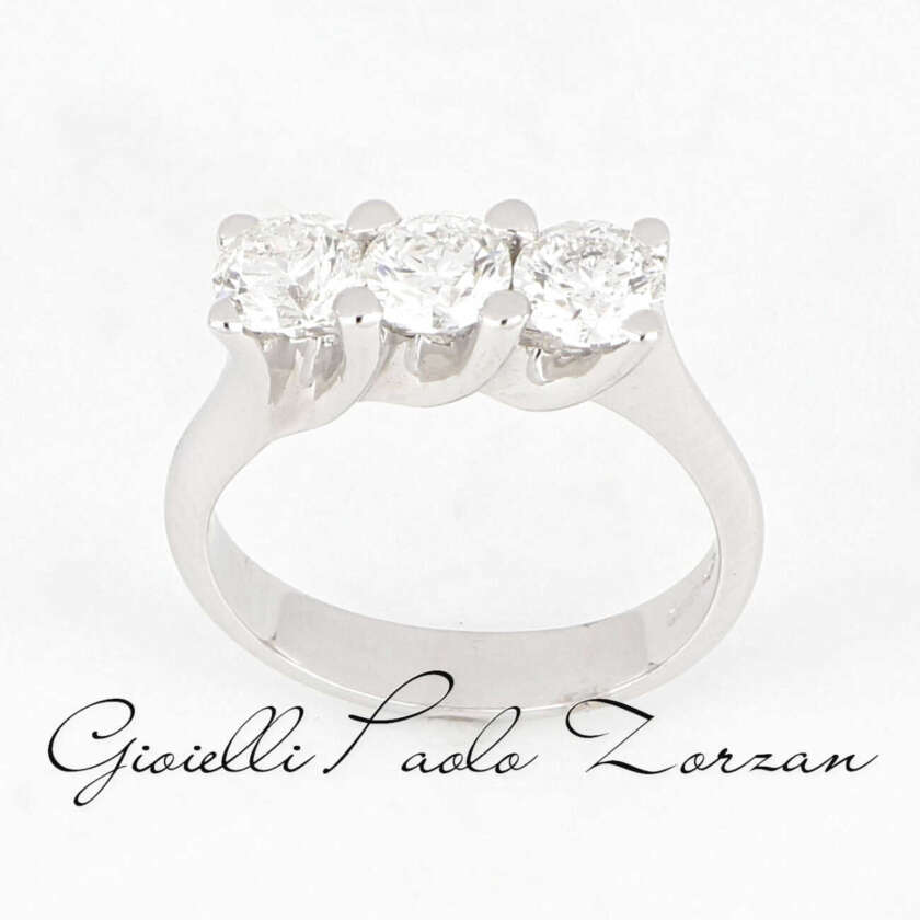 Anello Trilogy in Oro Bianco con Diamanti Naturali ct. 1.50 Certificato IGI ref. ANPZ1292.150