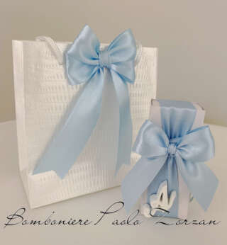 Scatolina porta confetti battesimo bimbo con iniziale A in gesso MAEL122  Matrimonio