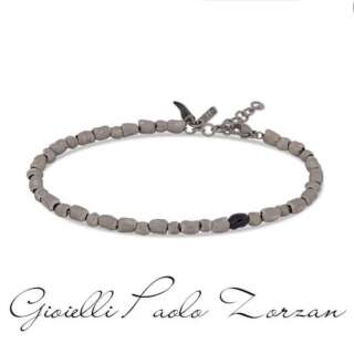 BRACCIALE MANO J UOMO CON SASSI PICCOLI IN TITANIO, SMALTO NERO E CORNETTO PEPSMBRT1PSMNERO  Bracciali