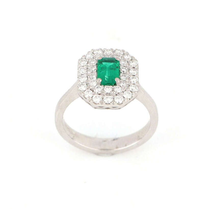 Anello in oro bianco con doppia fila di diamanti e smeraldo centrale ANPZ2548 - immagine 3