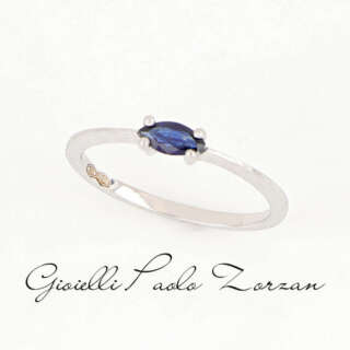 Anello in Oro Bianco con Zaffiro Naturale Taglio Marquise ref. ANPZ193Z  Anelli