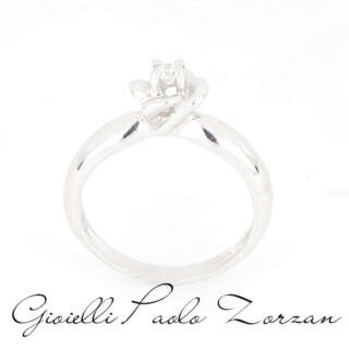 Anello Solitario Oro Bianco con Diamante ct 0.07ref. ANPZ3054  Anelli Solitario