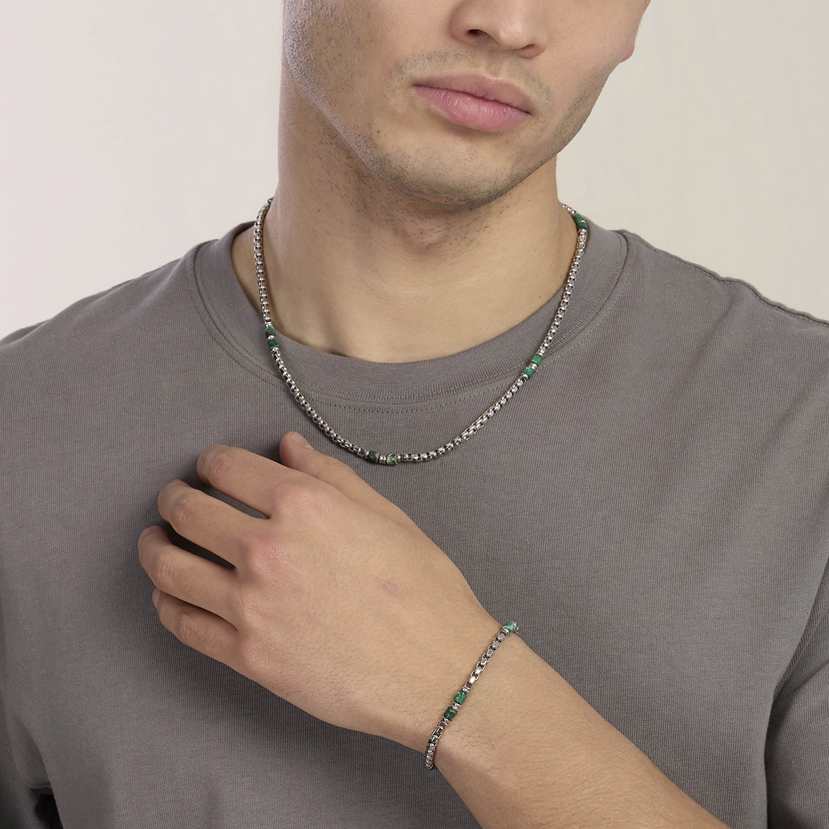 Collana kidult uomo in acciaio e cilindri in diaspro verde 851107 - immagine 2