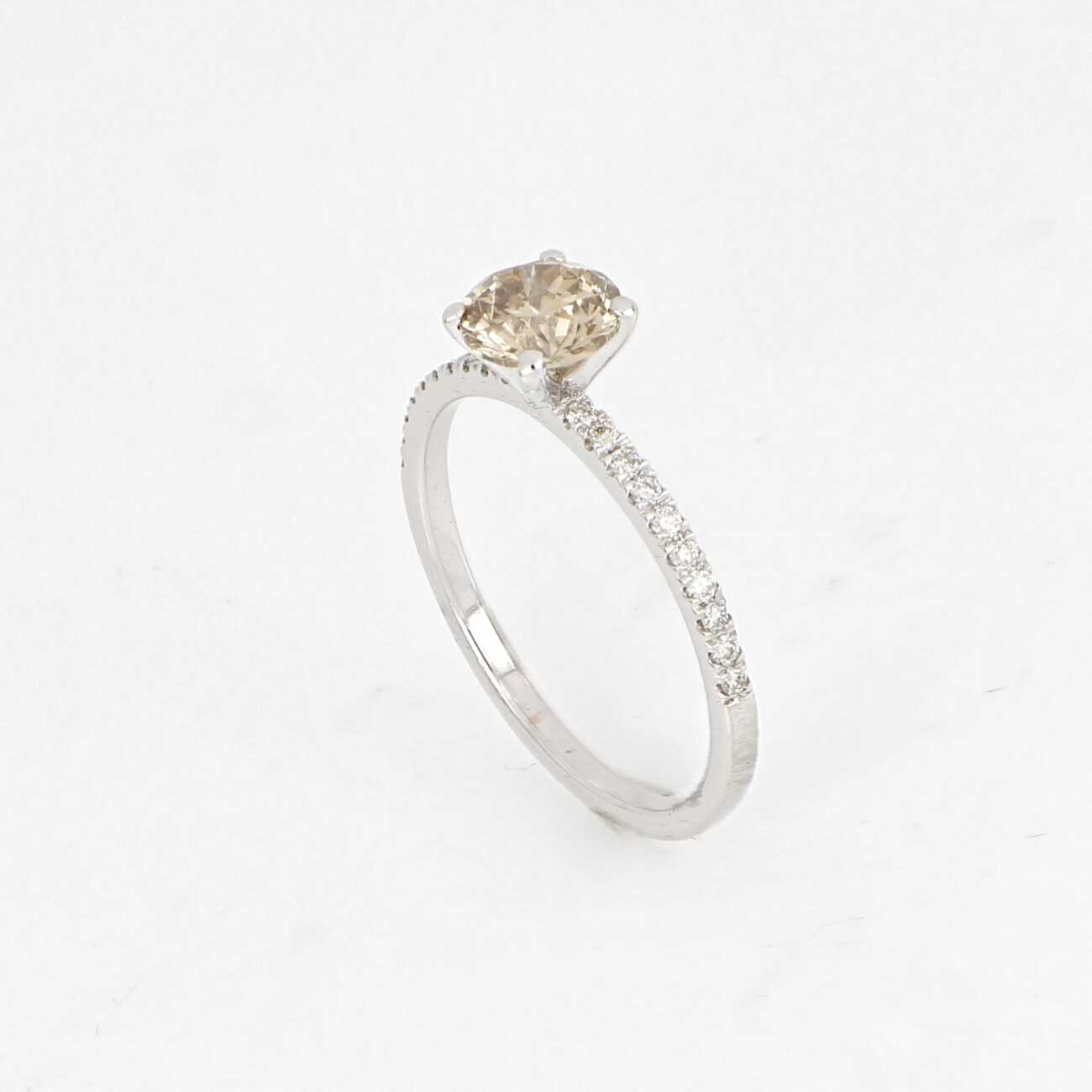 Anello Solitario Diamante Naturale Fancy ref. ZP-50/26A - immagine 2