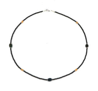 Collana in argento 925 con spinelli neri opale nero e opale latteo VNI001   Collane Girocolli